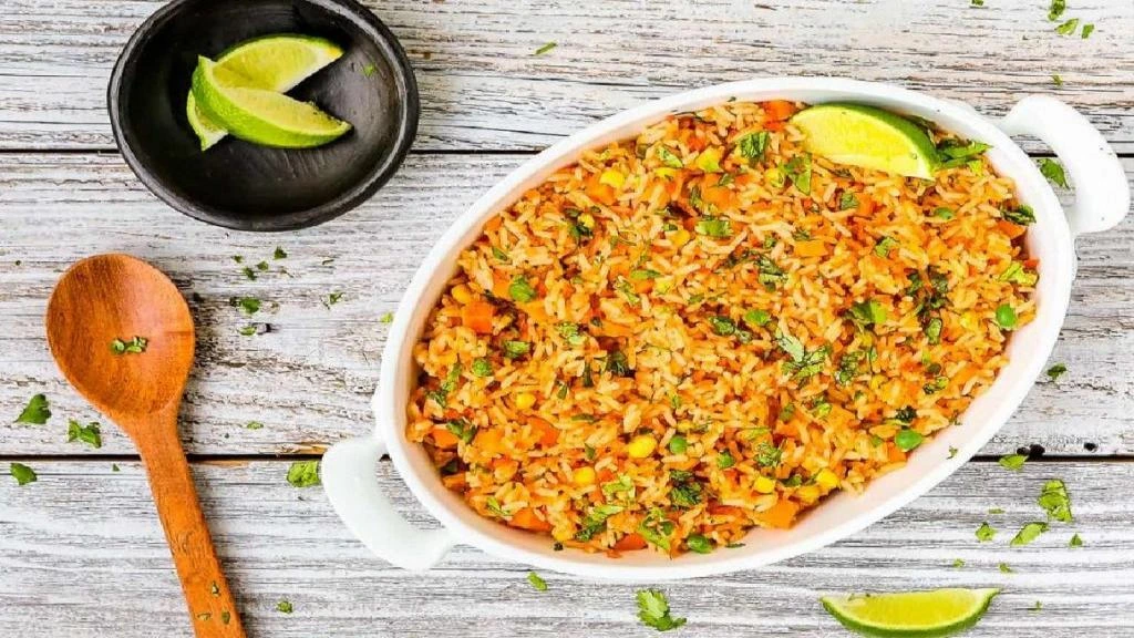 پلو مکزیکی، طرز تهیه پلو مکزیکی، پلو مکزیکی با مرغ، پلو مکزیکی با گوشت، غذای مکزیکی، دستور پخت پلو مکزیکی، غذای بین‌المللی خوشمزه